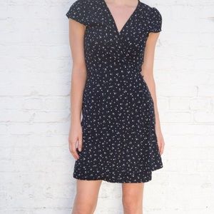 Brandy Melville Robbie dress!!